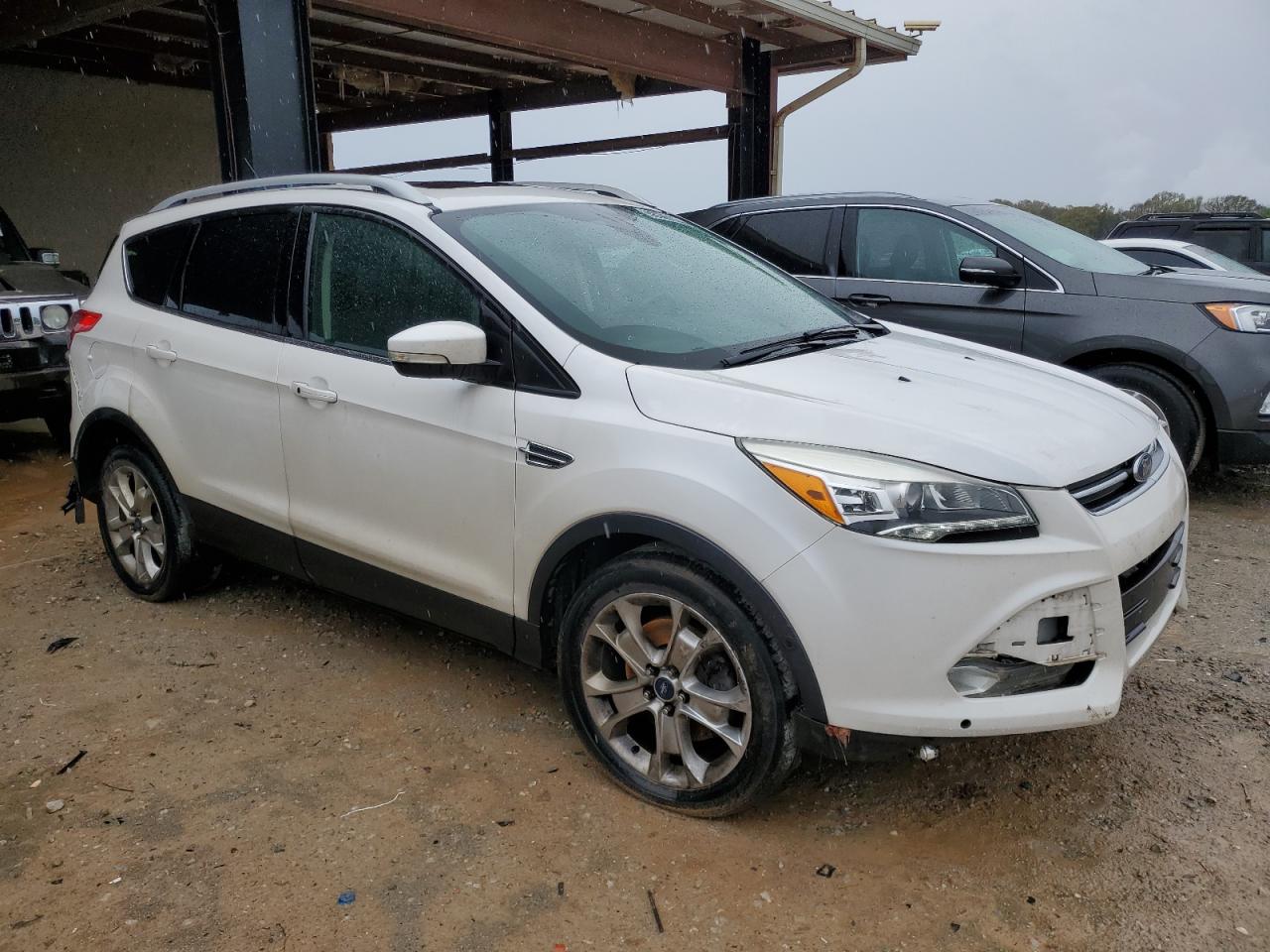 1FMCU9J92EUE32250 2014 Ford Escape Titanium