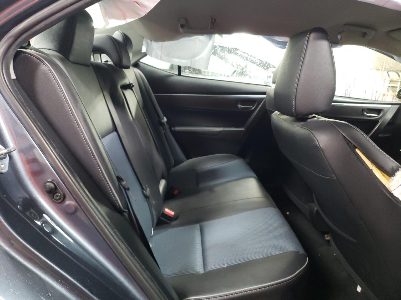 2T1BURHE3FC261980 2015 Toyota Corolla L