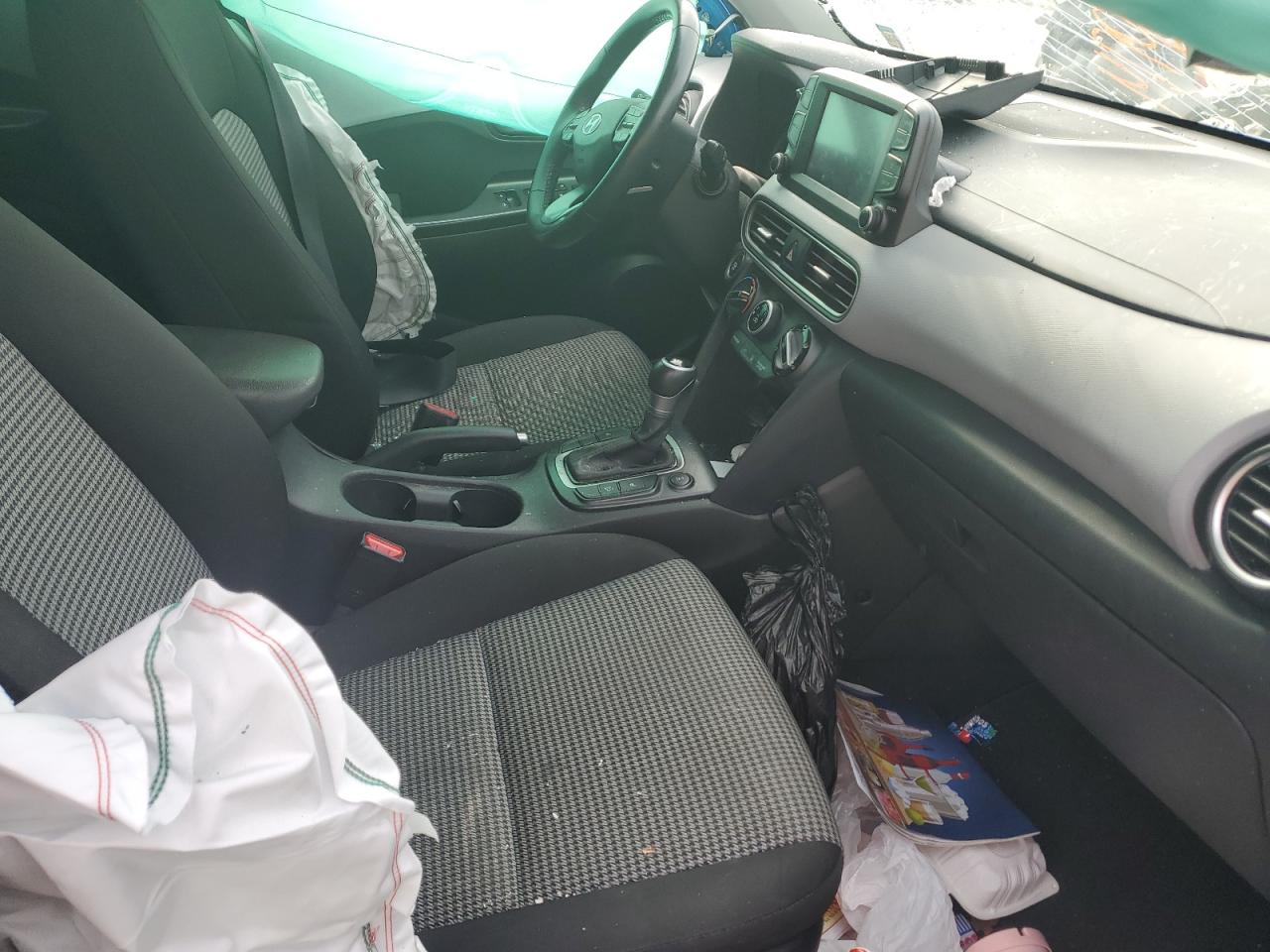 KM8K6CAA6KU320592 2019 Hyundai Kona Sel