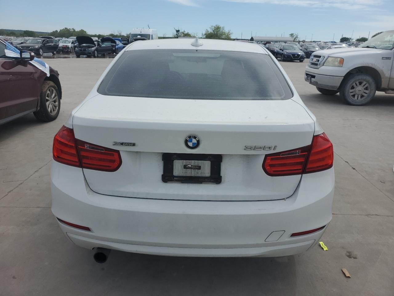 WBA3C3C54EF983604 2014 BMW 320 I xDrive