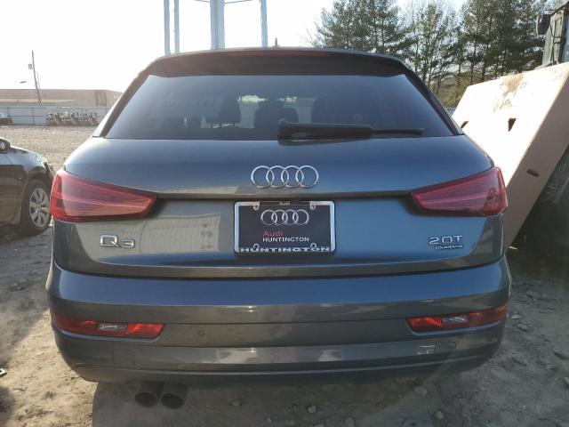 WA1JCCFS1JR027981 2018 Audi Q3 Premium Plus