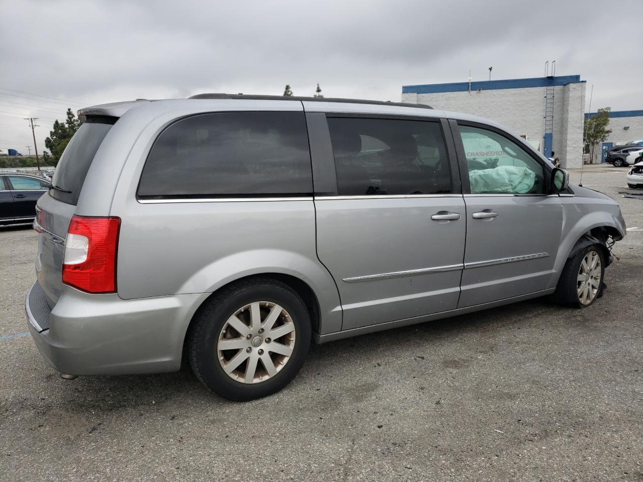 2015 Chrysler Town & Country Touring vin: 2C4RC1BG3FR608964