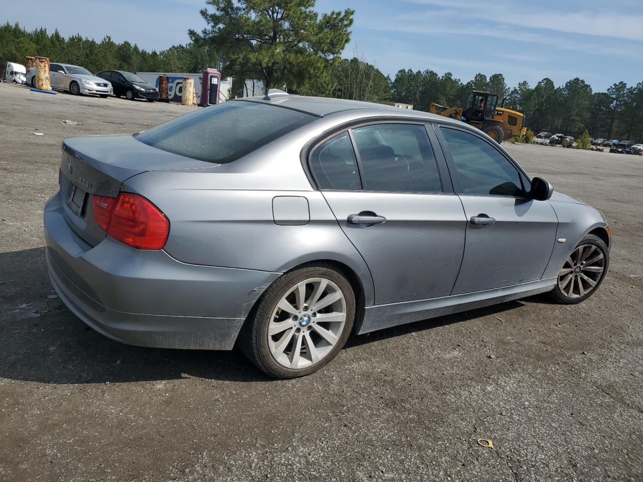 WBAPH7C53BE680339 2011 BMW 328 I