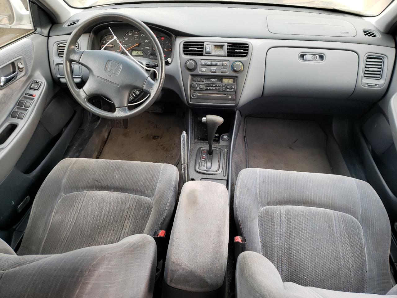 1HGCG5641XA048760 1999 Honda Accord Lx