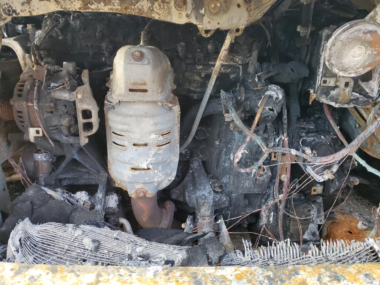 2HKRM4H32FH696521 2015 Honda Cr-V Lx