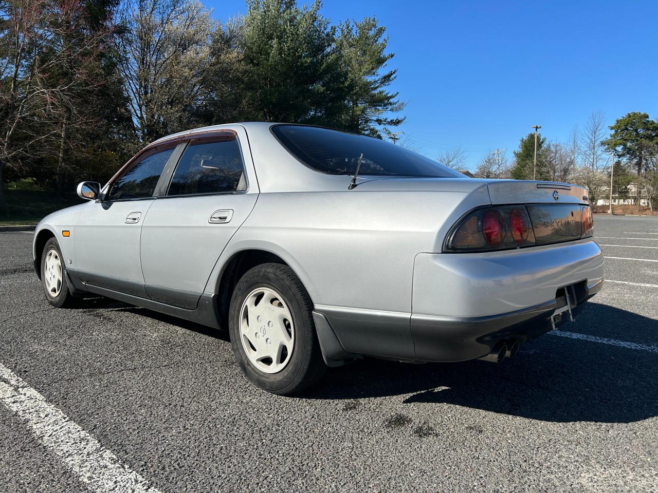 HR33004587 1993 Nissan Skyline