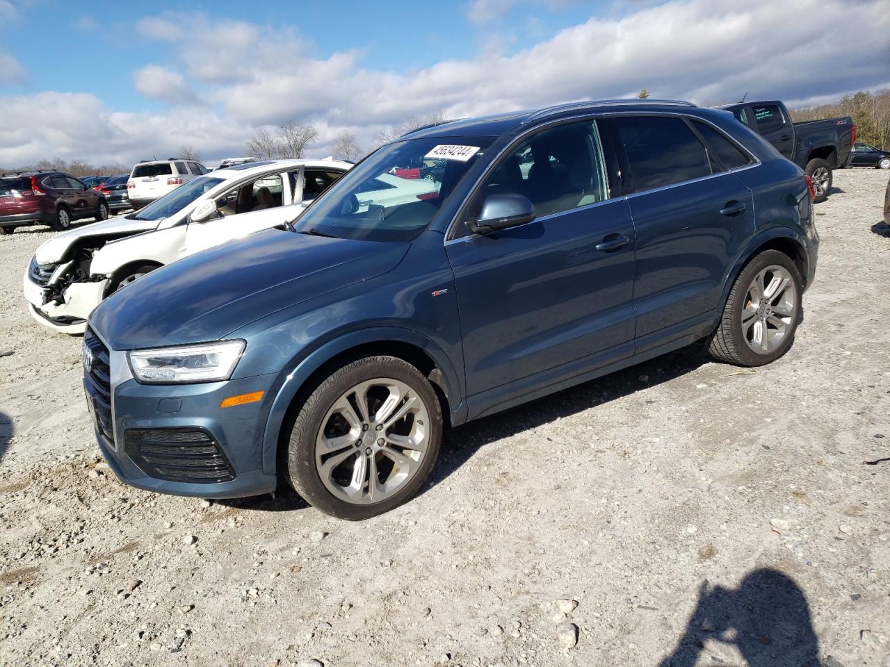 WA1GCCFS8HR007960 AUDI Q3 PRESTIG 2017