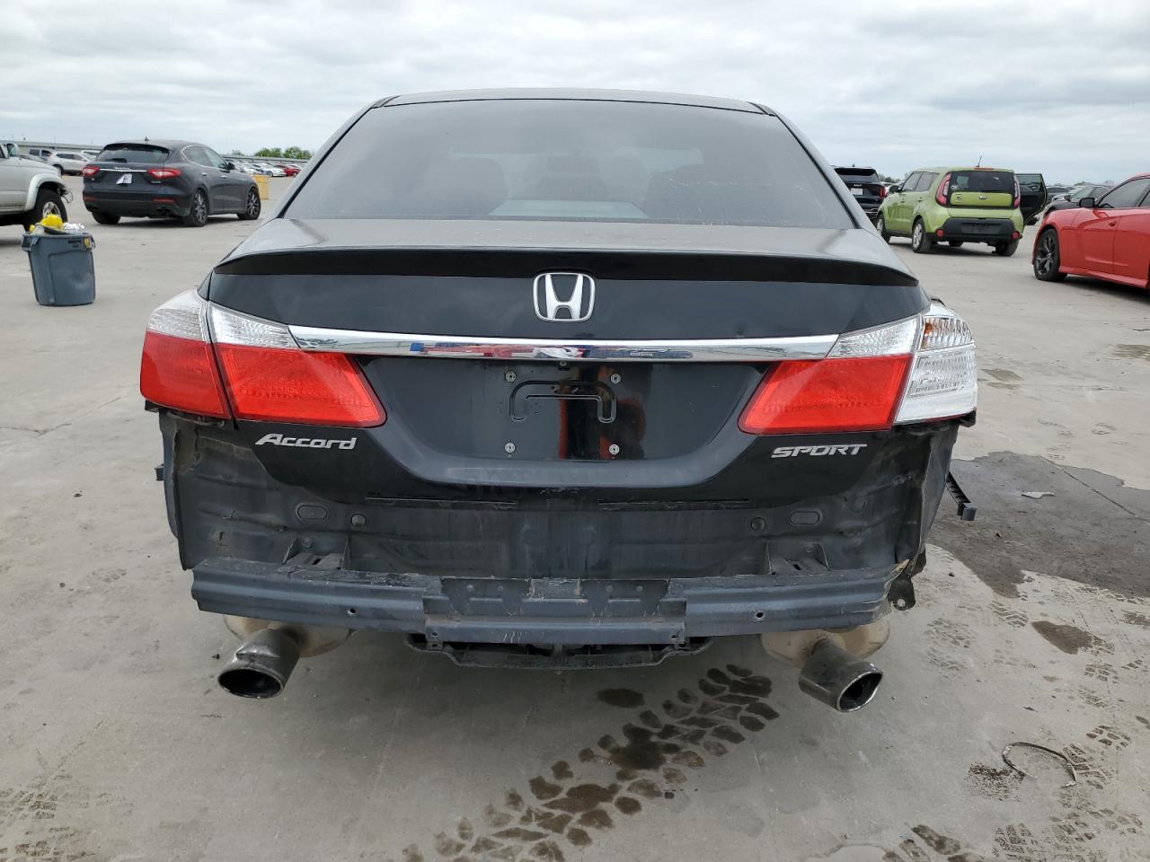 1HGCR2F54FA109972 2015 Honda Accord Sport