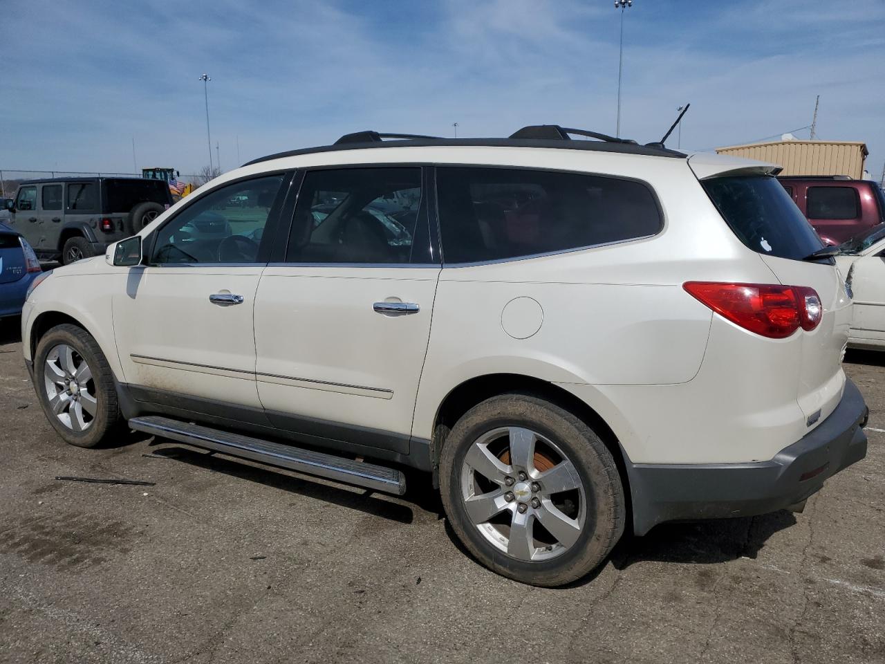 1GNKRLEDXCJ222305 2012 Chevrolet Traverse Ltz