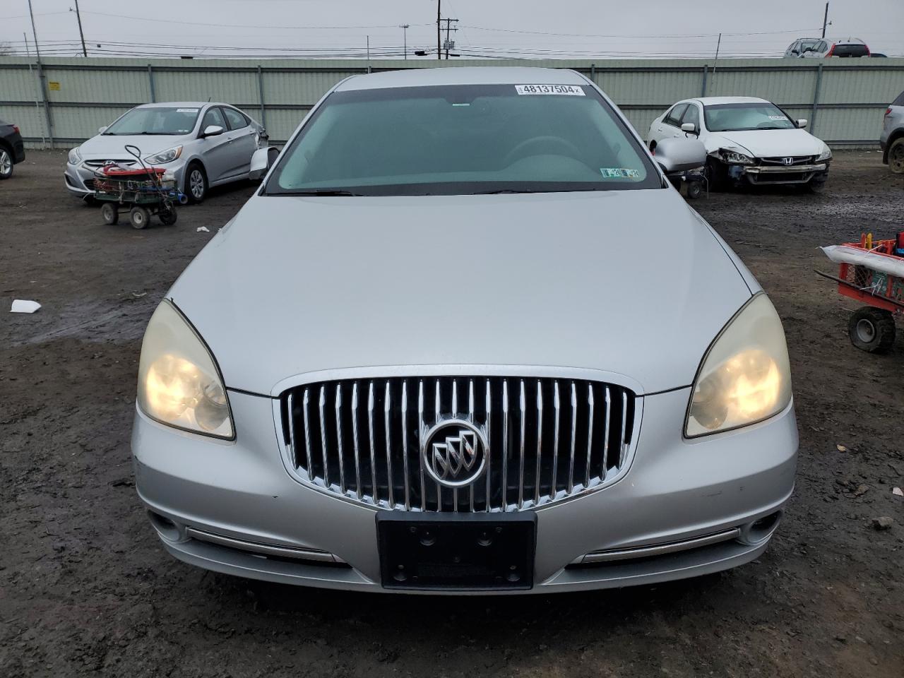 1G4HC5EM6BU103742 2011 Buick Lucerne Cxl