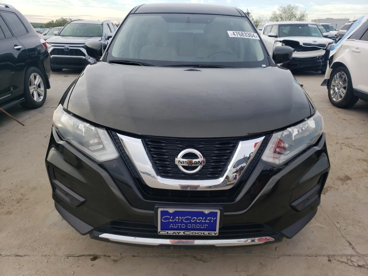 2017 Nissan Rogue S vin: JN8AT2MT1HW389644