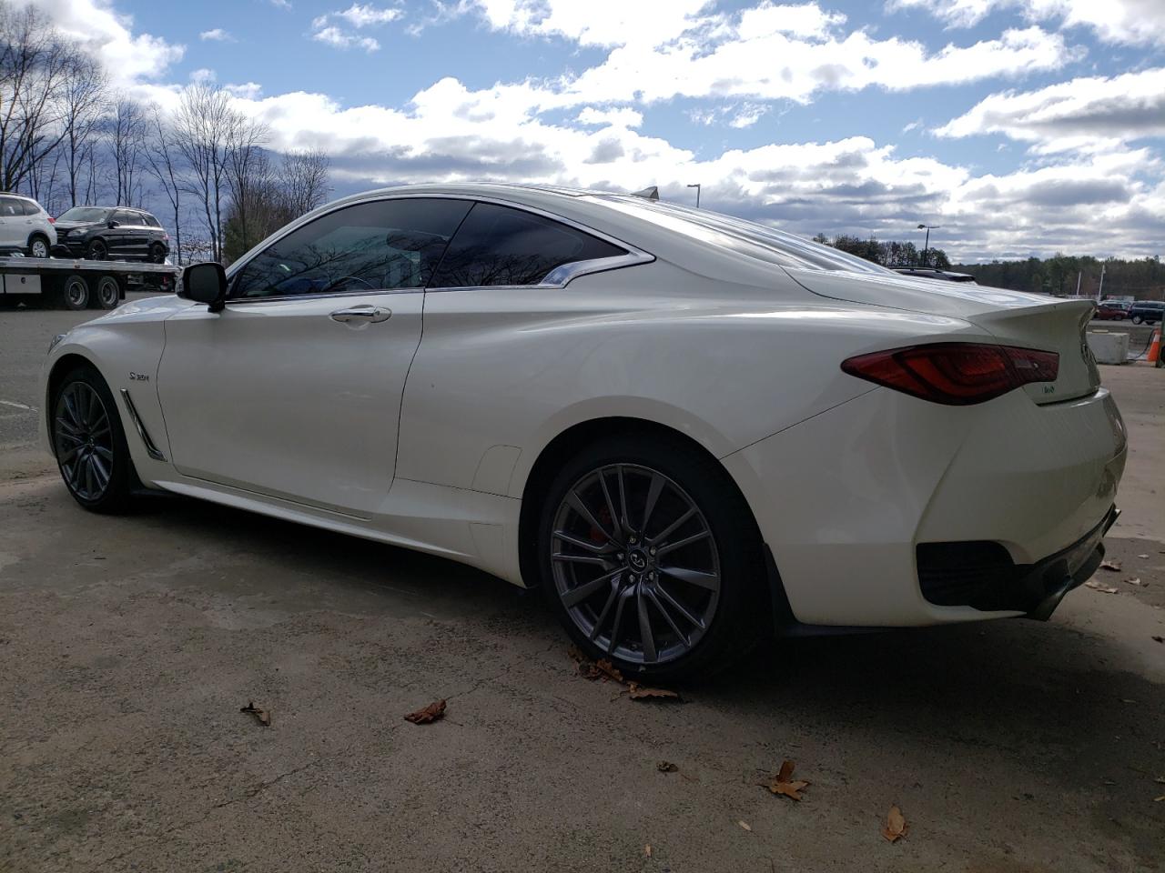 JN1FV7EL9HM700078 2017 Infiniti Q60 Red Sport 400