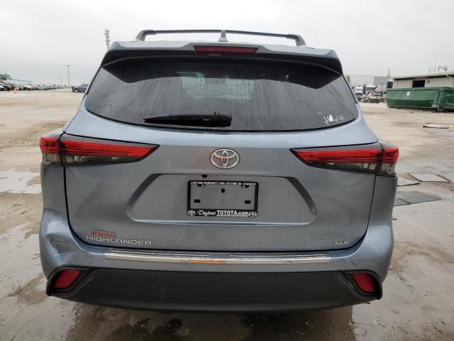 VIN 5TDHZRAH6NS121735 2022 Toyota Highlander, Xle no.6