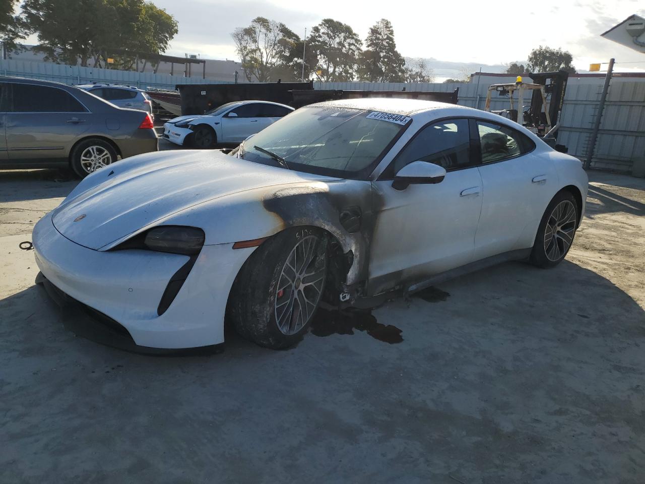 PORSCHE TAYCAN 4S
