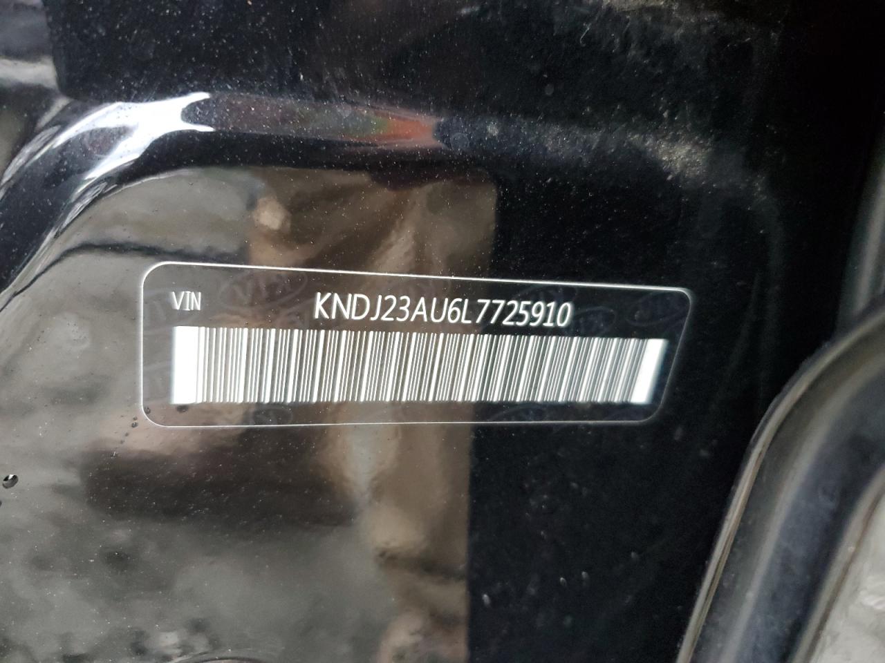 KNDJ23AU6L7725910 2020 Kia Soul Lx