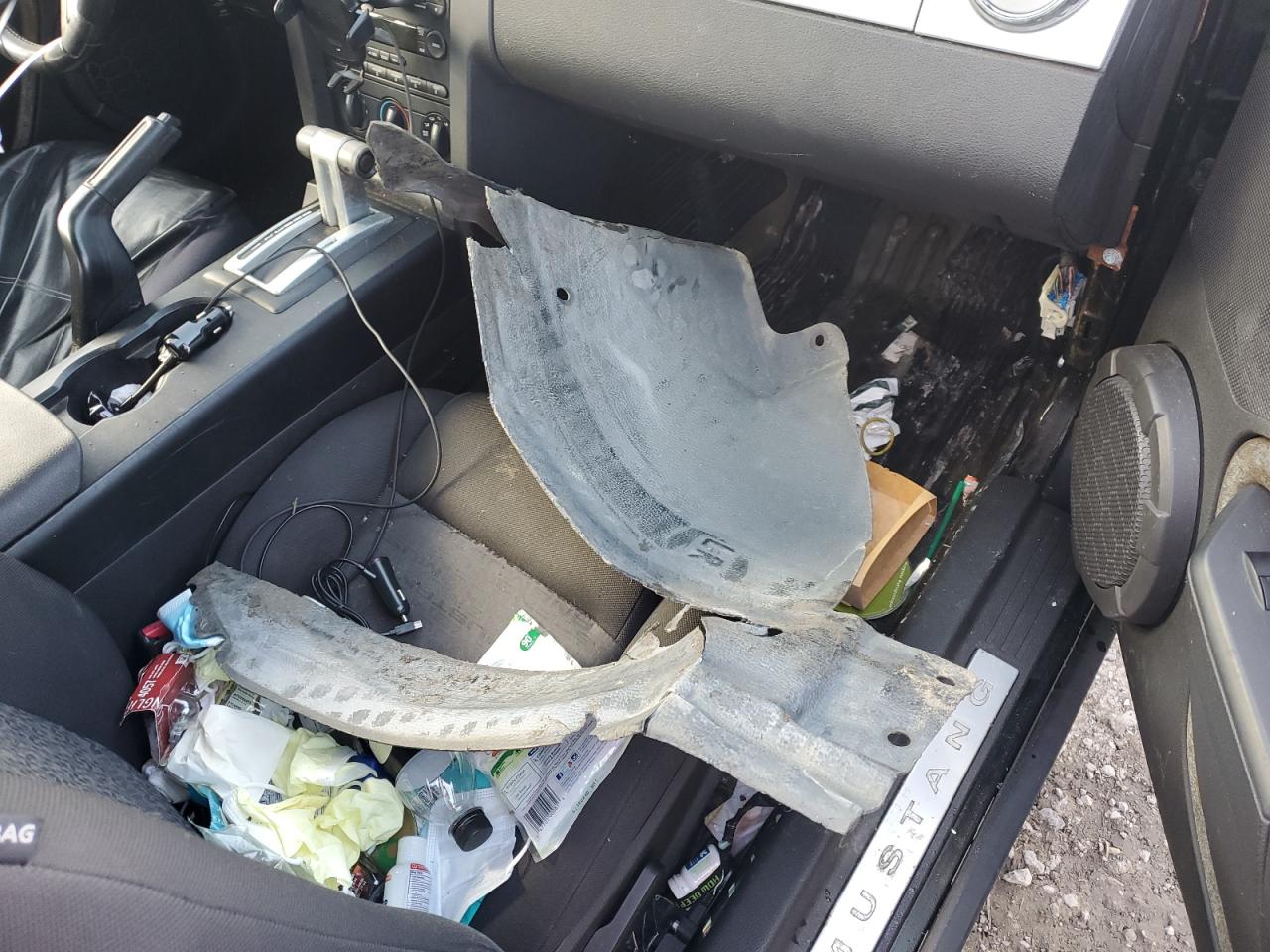 1ZVHT80N265106379 2006 Ford Mustang