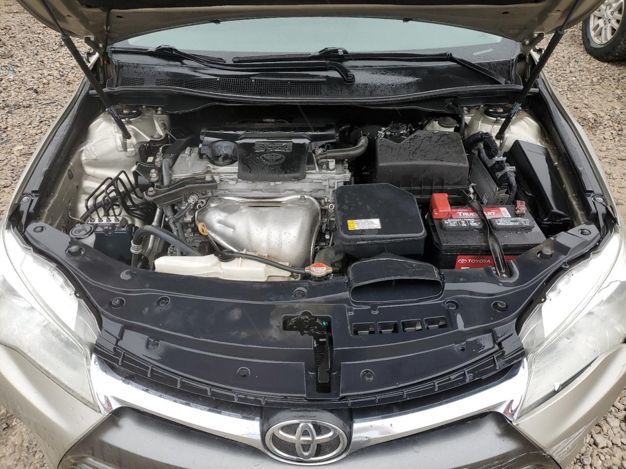 4T4BF1FKXGR580304 2016 Toyota Camry Le