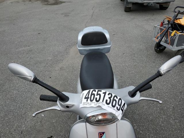 2002 VESPA M198F ZAPM198F725005728