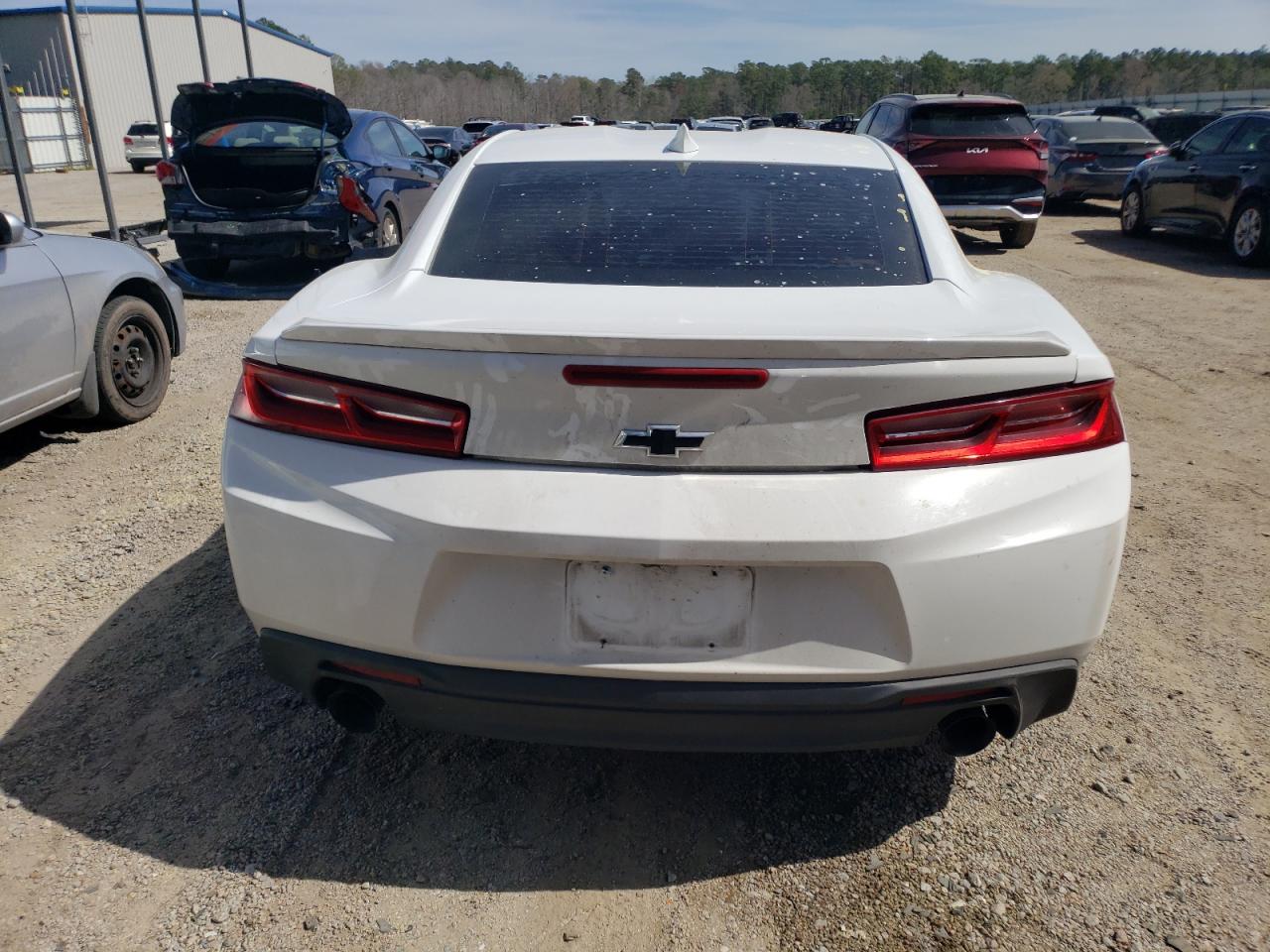 2018 Chevrolet Camaro Lt vin: 1G1FB1RS0J0133902