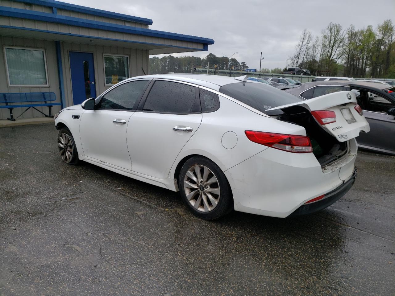 5XXGT4L33GG071432 2016 Kia Optima Lx