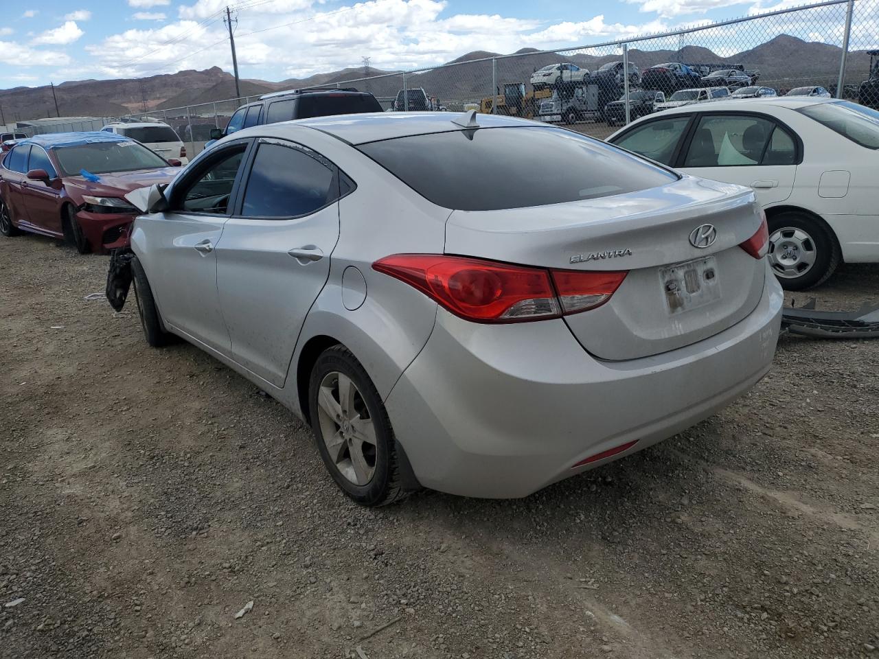 KMHDH4AE3DU934739 2013 Hyundai Elantra Gls