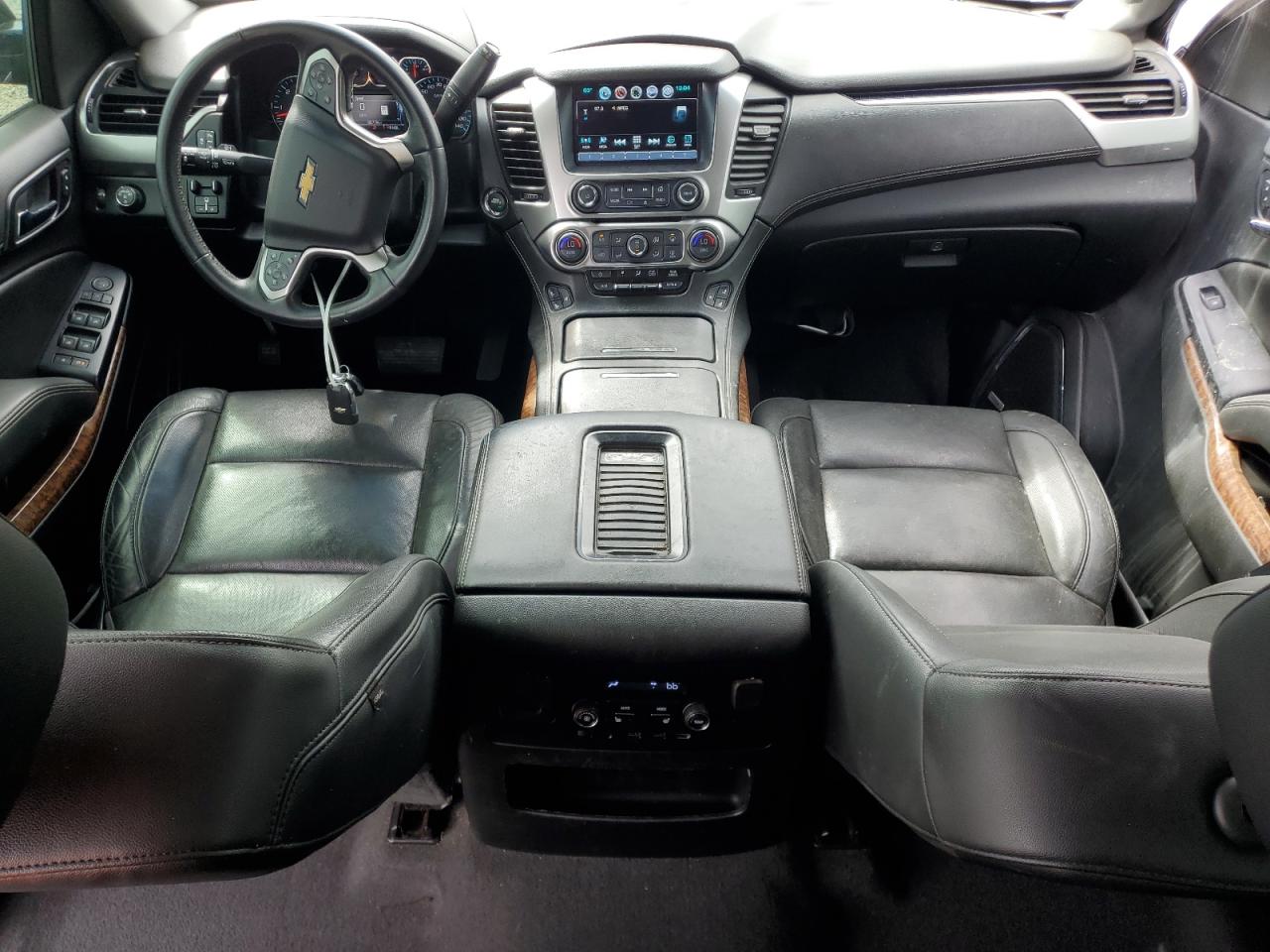 1GNSCJKJ9KR122292 2019 Chevrolet Suburban C1500 Premier