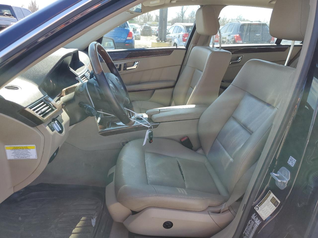 WDDHF8HB2BA466585 2011 Mercedes-Benz E 350 4Matic