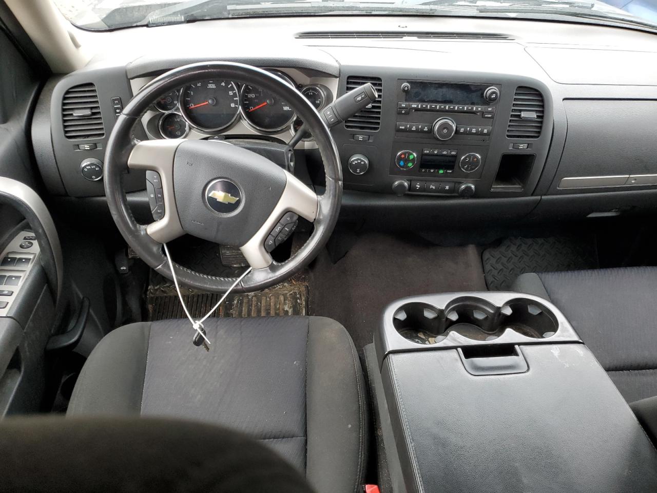 1GCPKSE35BF207989 2011 Chevrolet Silverado K1500 Lt