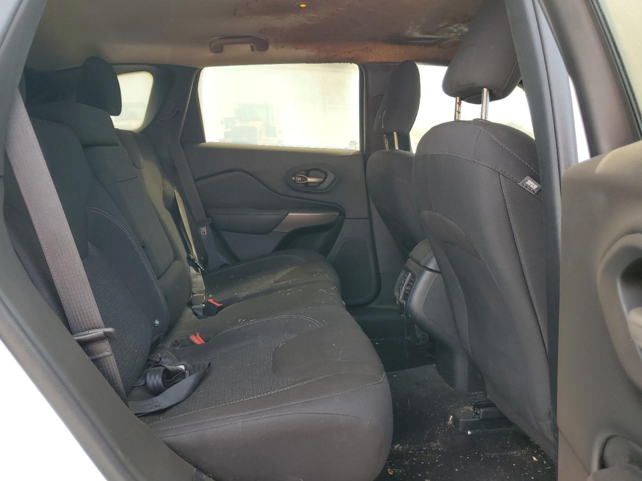 1C4PJMCB3KD162538 2019 Jeep Cherokee Latitude