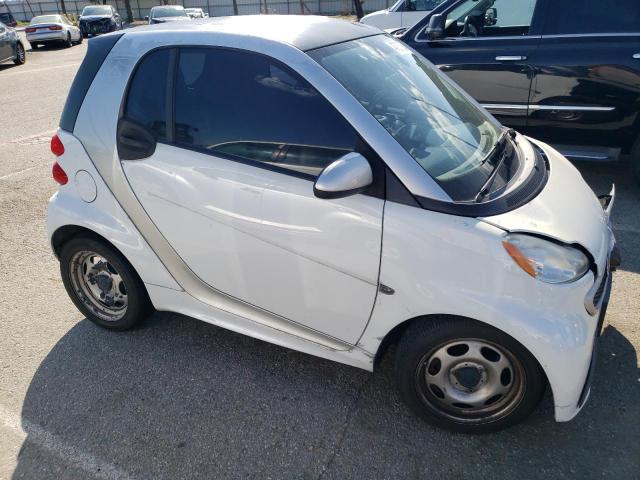 2015 Smart Fortwo Pure VIN: WMEEJ3BA3FK806097 Lot: 47053254