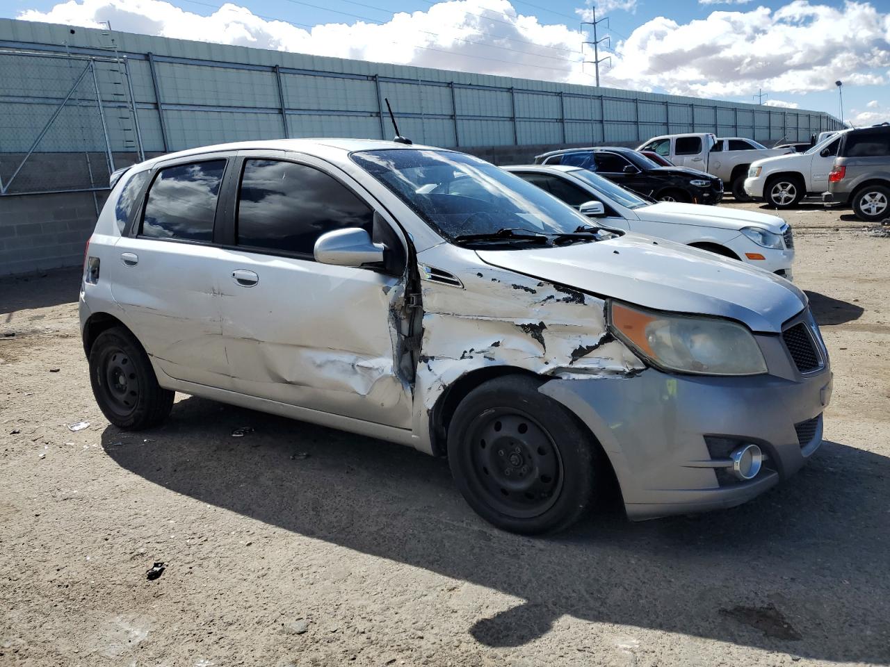 KL2TD66E99B644799 2009 Pontiac G3