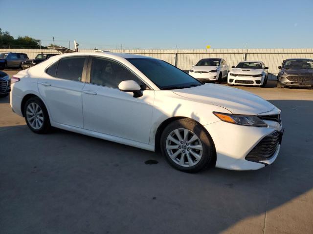 2020 TOYOTA CAMRY LE - 4T1C11AK4LU320012