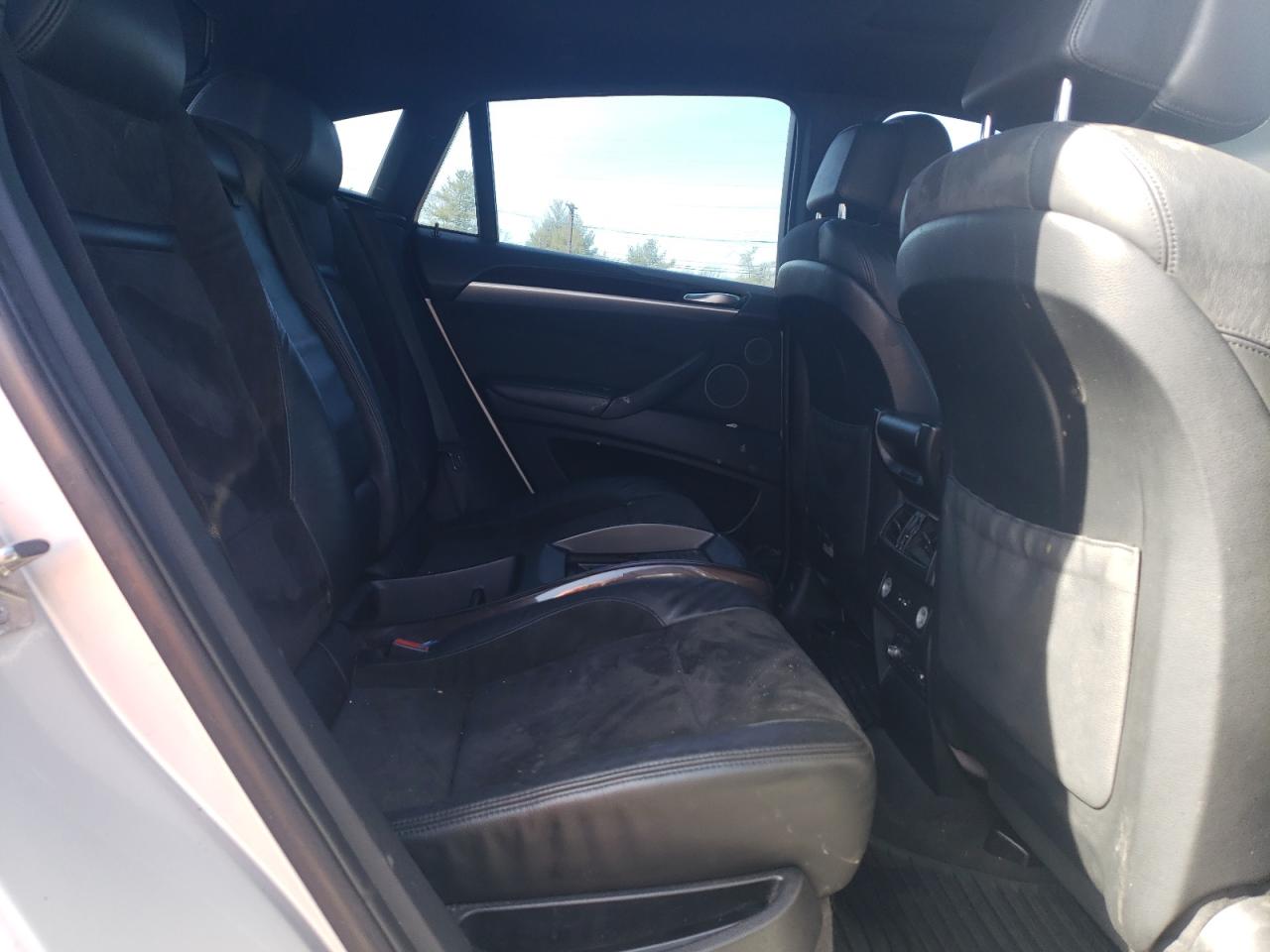 5UXFG8C58BLZ95171 2011 BMW X6 xDrive50I