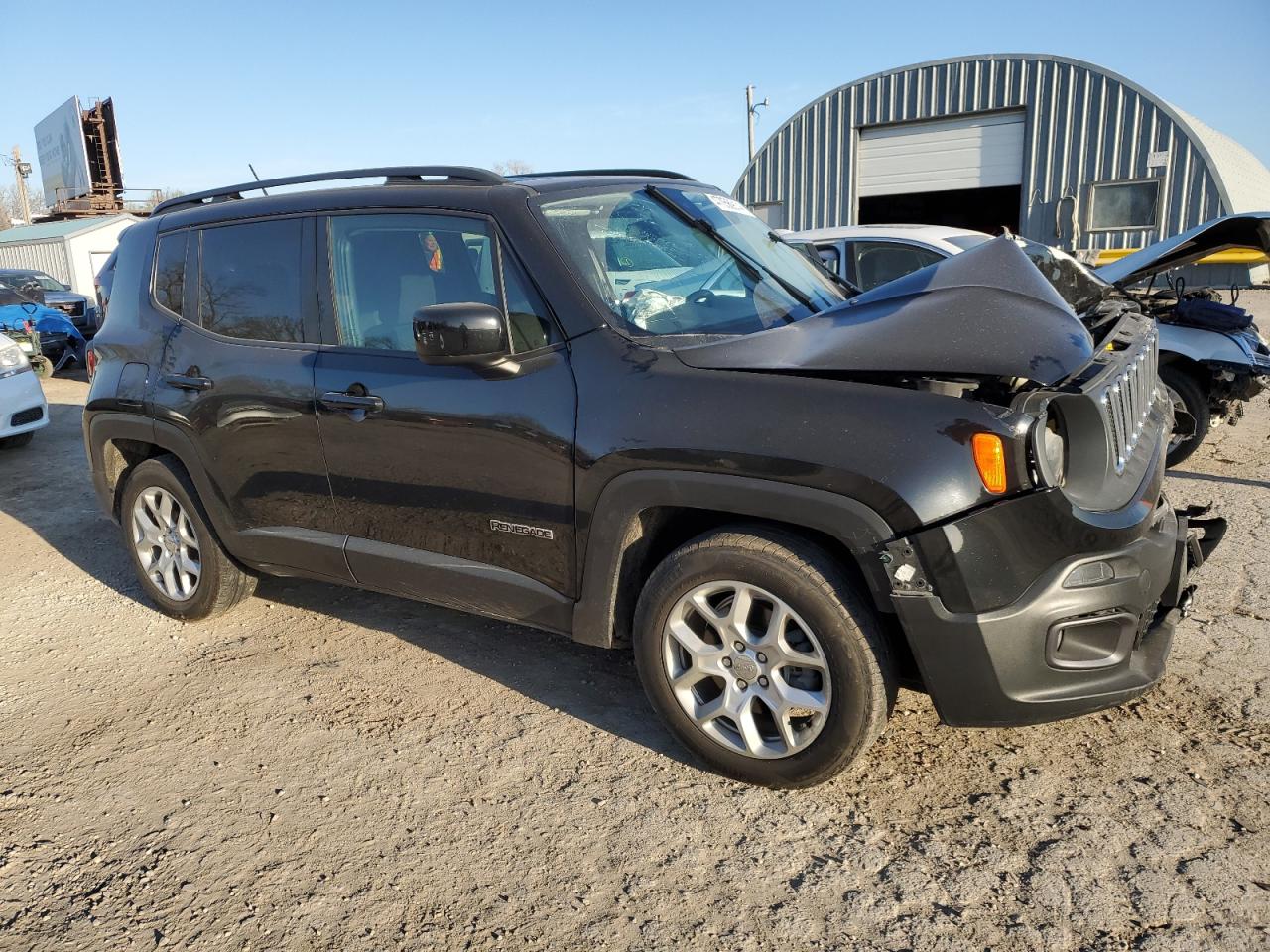 2015 Jeep Renegade Latitude vin: ZACCJABT4FPC26343