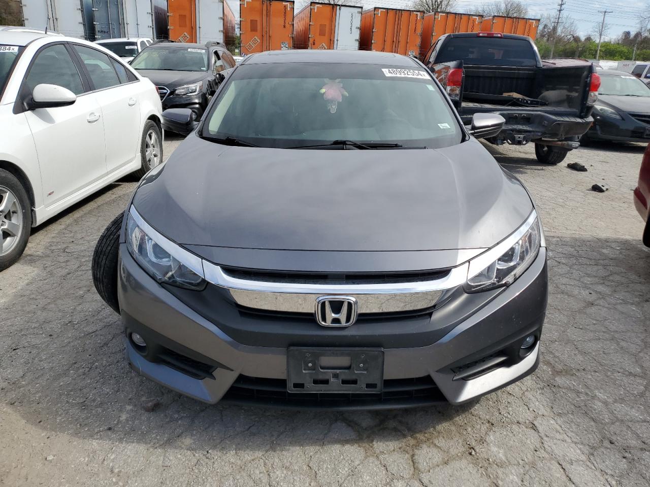 2018 Honda Civic Ex vin: 19XFC1F33JE000902