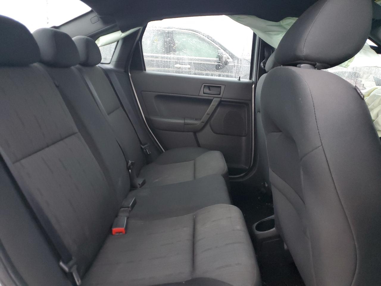 1FAHP3FN3AW271500 2010 Ford Focus Se