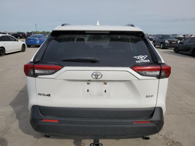 2020 TOYOTA RAV4 XLE - JTMW1RFV0LD521540