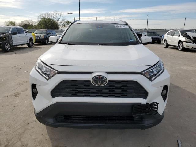 2020 TOYOTA RAV4 XLE - JTMW1RFV0LD521540