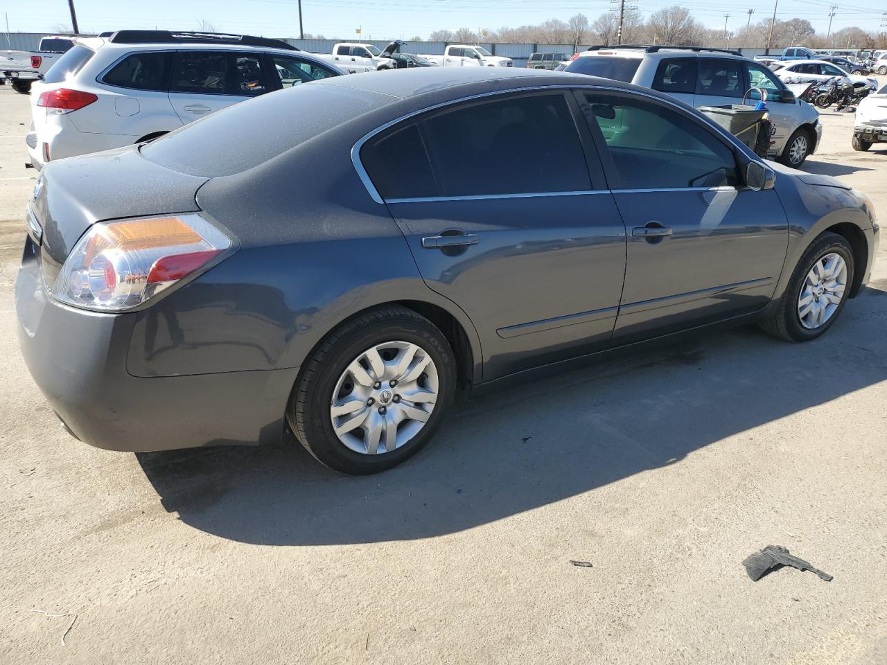 1N4AL2AP2CC207677 2012 Nissan Altima Base