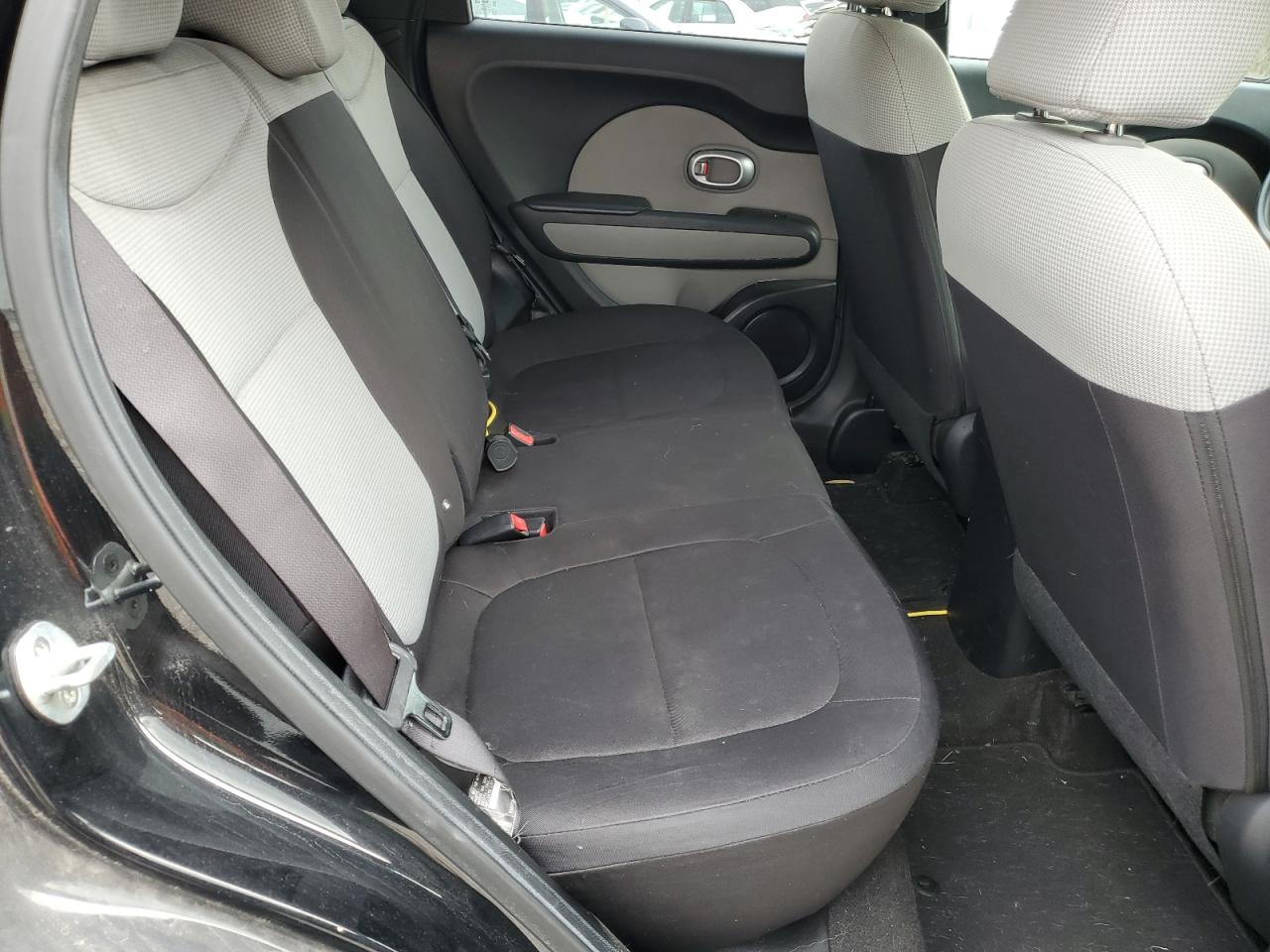 KNDJN2A26F7133878 2015 Kia Soul