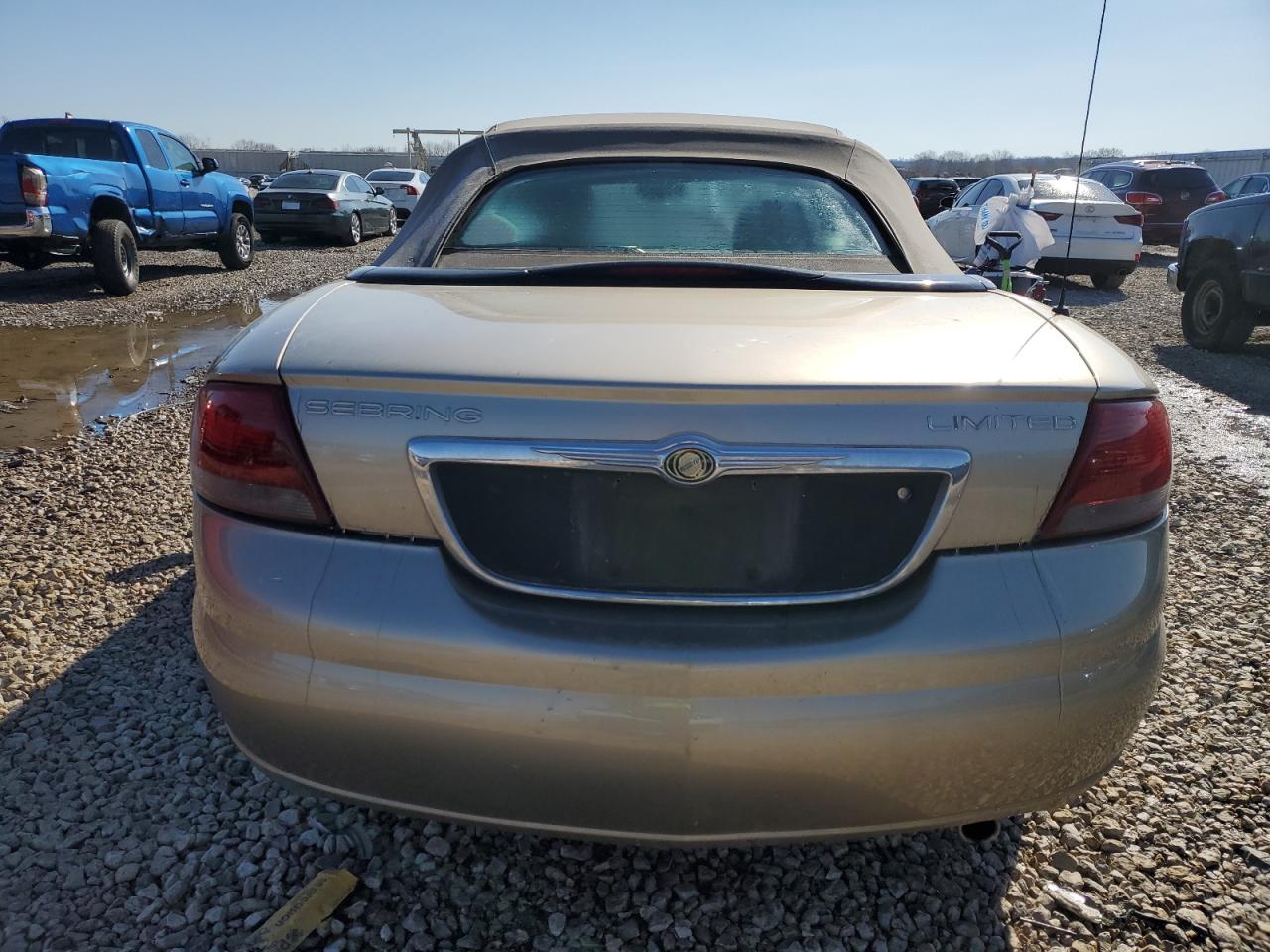 1C3EL65R94N241995 2004 Chrysler Sebring Limited