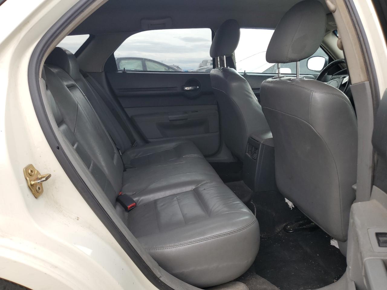 2D4FV48V15H618274 2005 Dodge Magnum Sxt