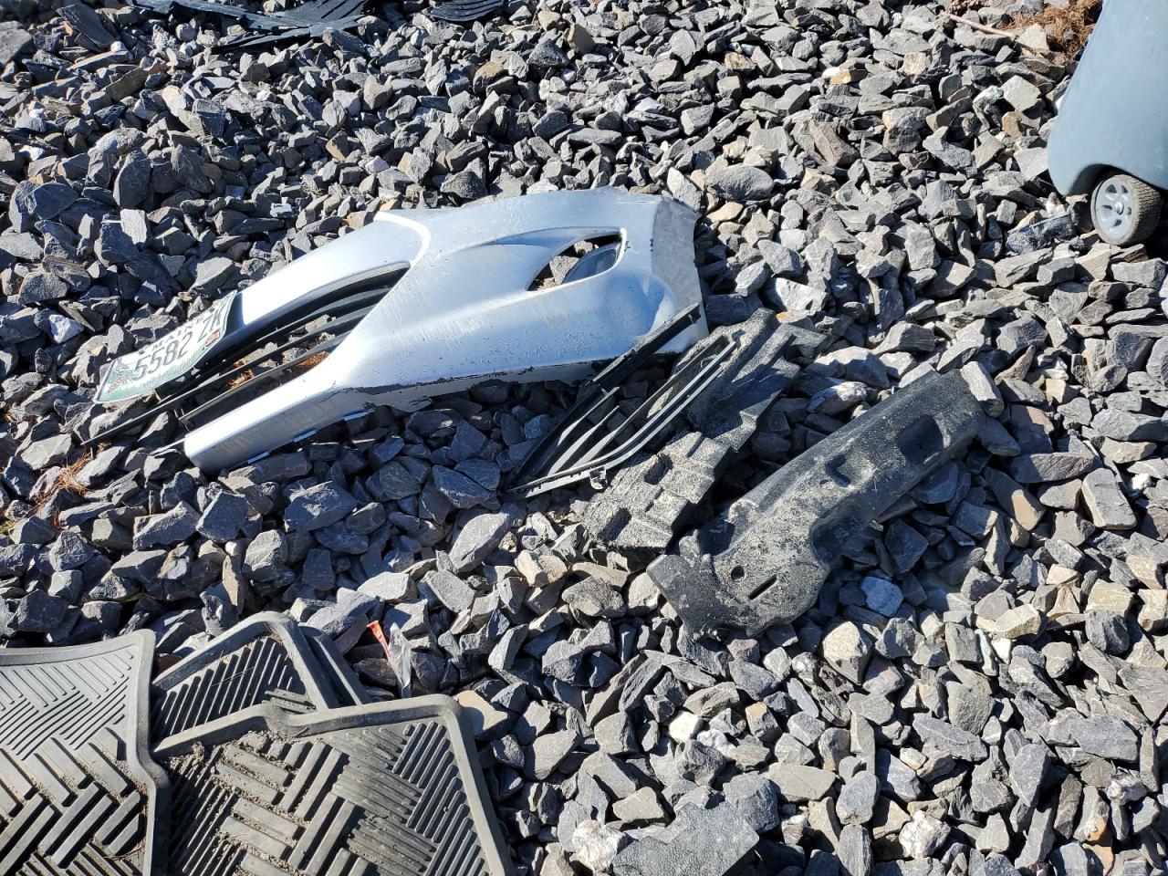 KMHDH4AE7CU456601 2012 Hyundai Elantra Gls