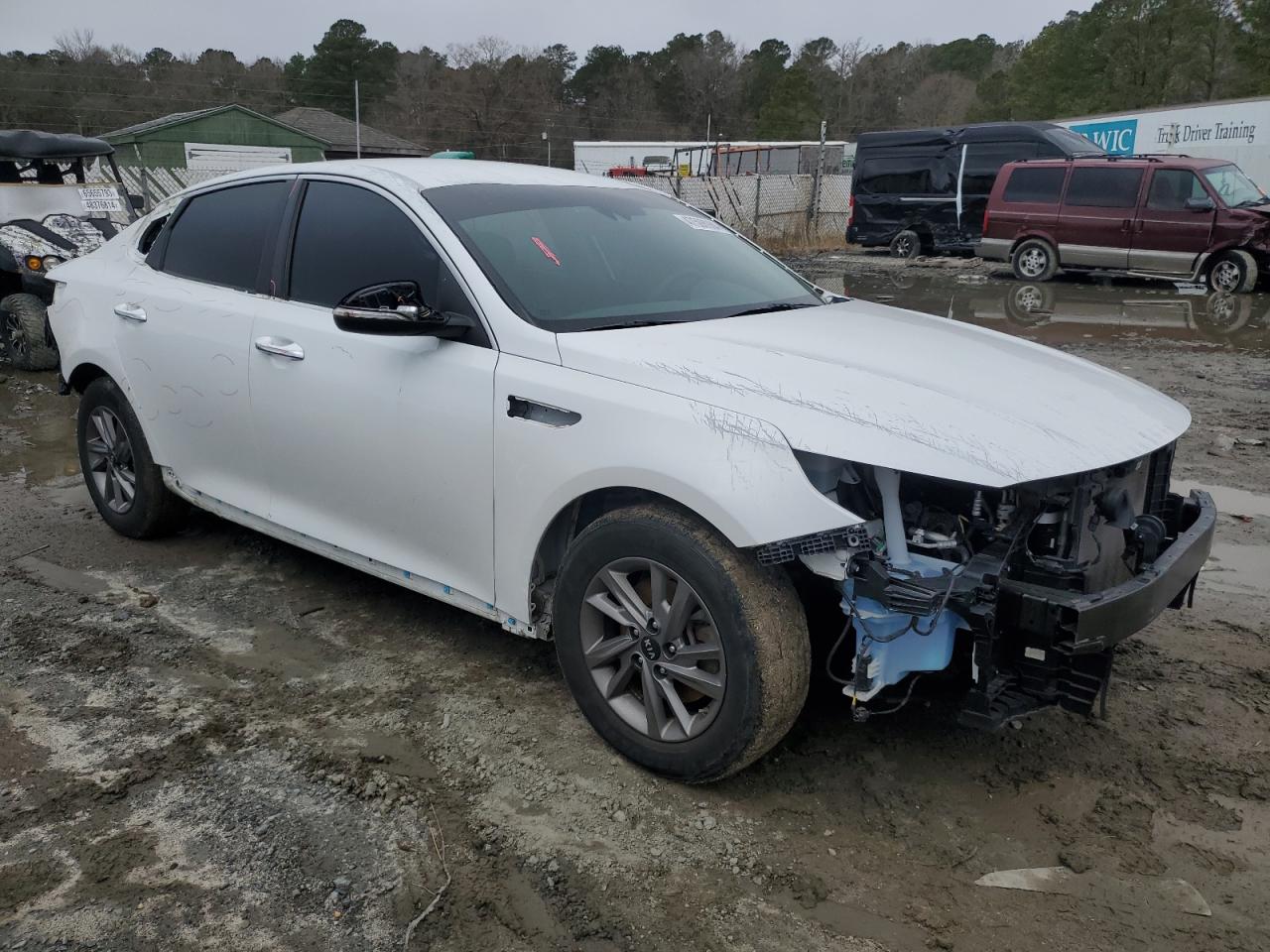 5XXGT4L36LG382296 2020 Kia Optima Lx