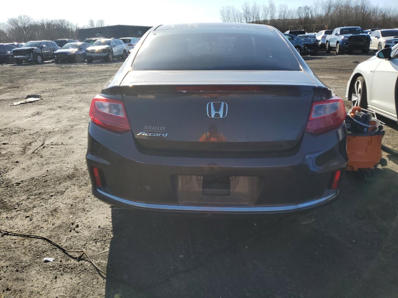 2015 Honda Accord Lx-S vin: 1HGCT1B3XFA002599