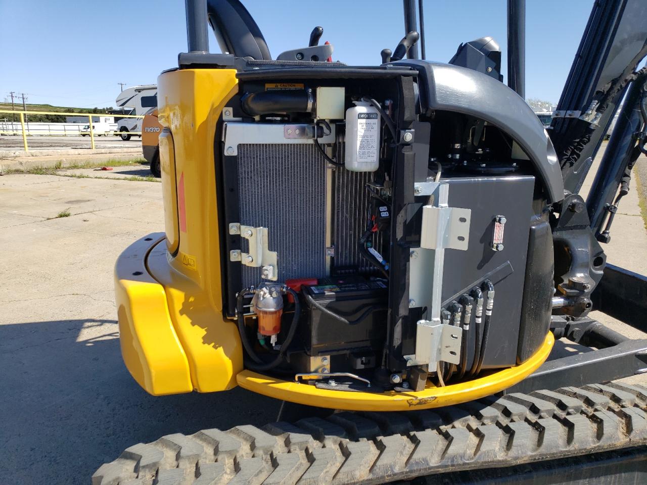 VIN: 1FF035GXTNK298868 2022 JOHN DEERE 35G