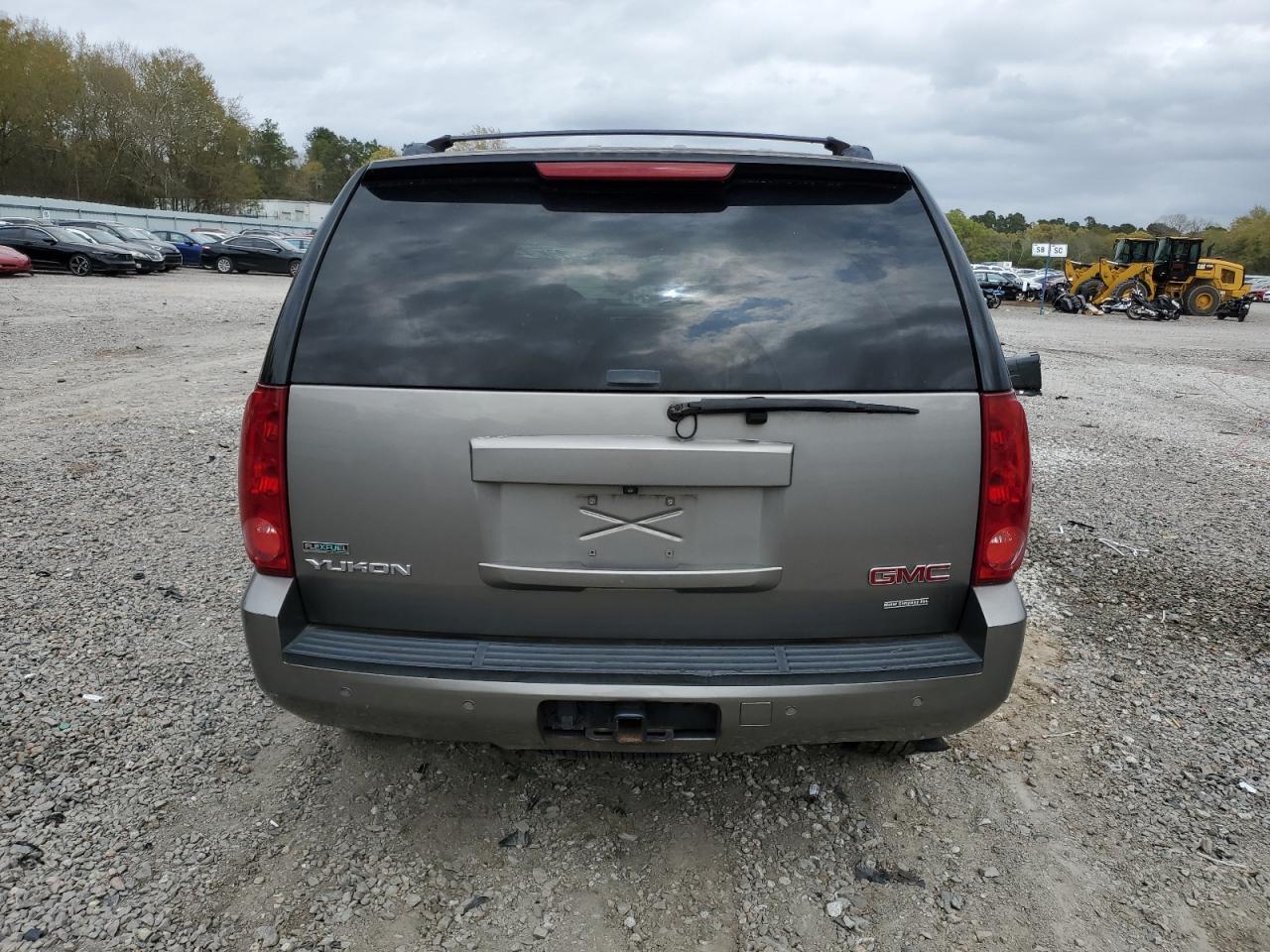 1GKFK13057J329579 2007 GMC Yukon