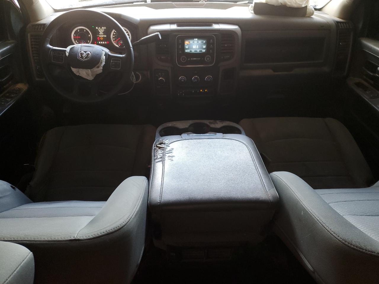 3C63RRGLXFG568114 2015 Ram 3500 St