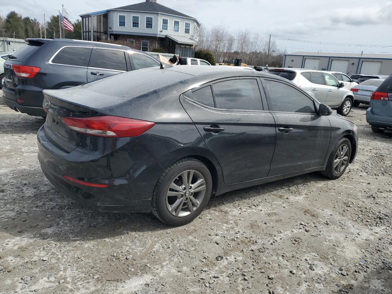 5NPD84LF3HH105499 2017 Hyundai Elantra Se