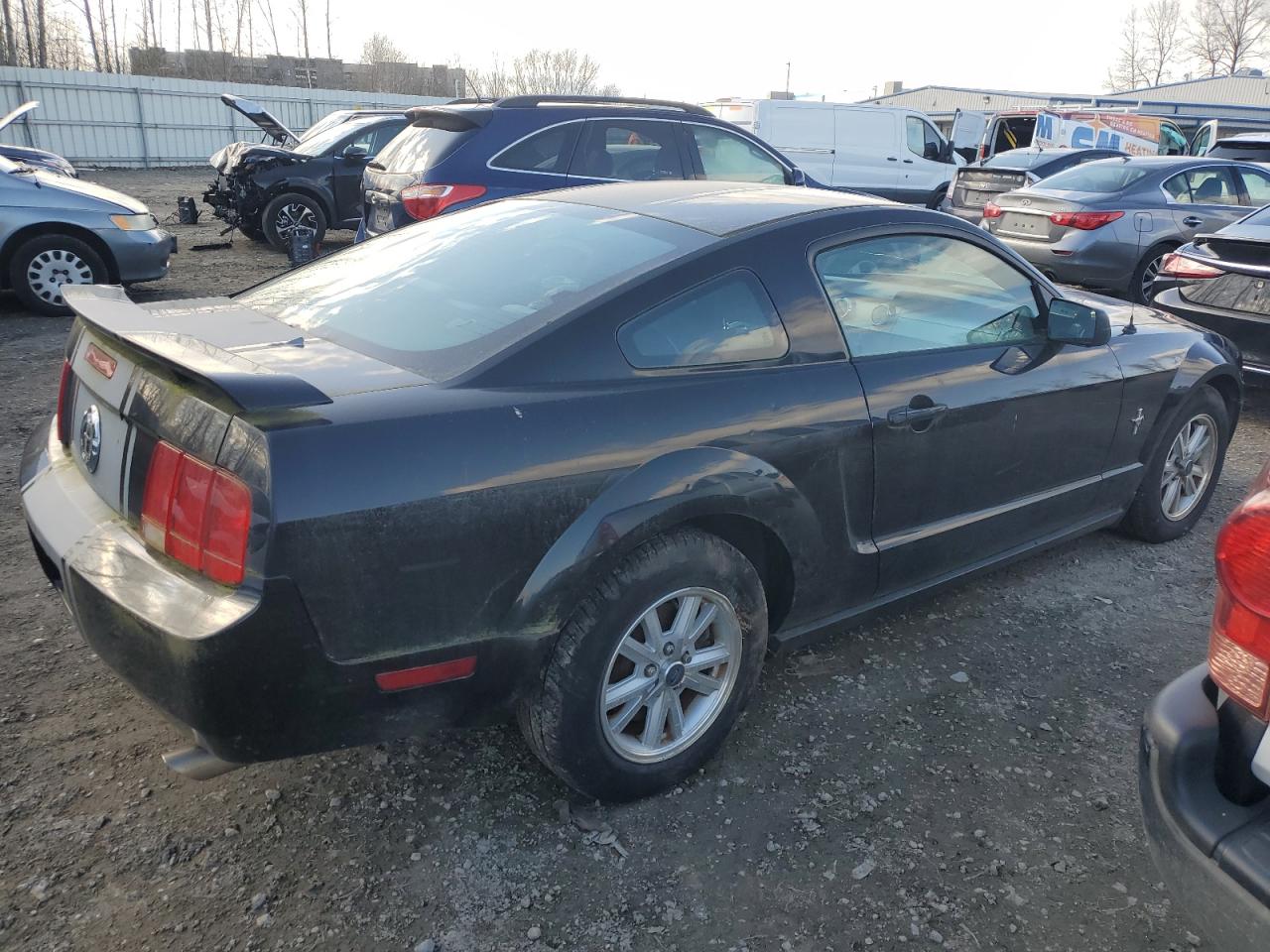 1ZVHT80N265106379 2006 Ford Mustang